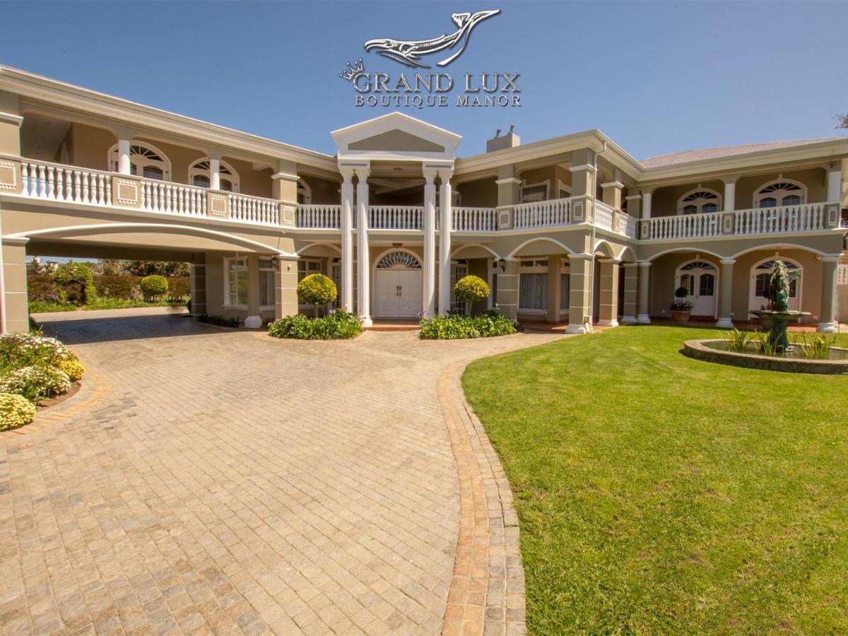Grand Lux Boutique Manor 호텔 허머너스 외부 사진